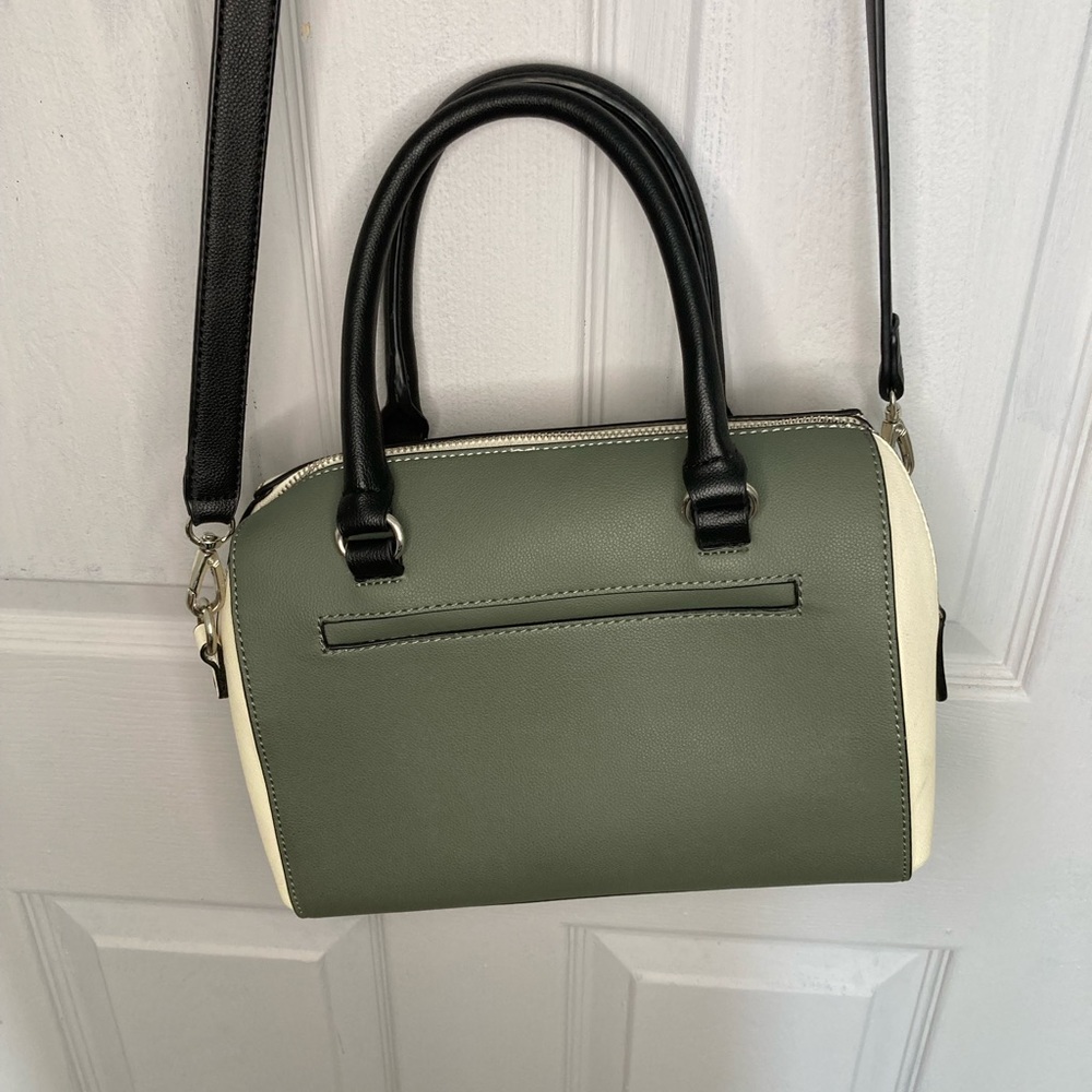 Guess Women’s shoulder bag
